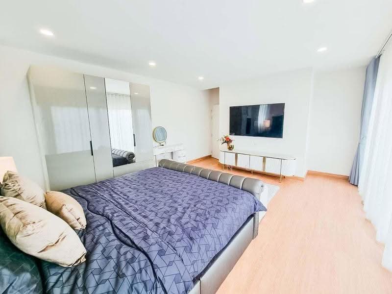 Perfect Masterpiece Sukhumvit 77 : เพอร์เฟค มาสเตอร์พีซ สุขุมวิท 77, สมุทรปราการ, ซอย หมู่บ้านเพอร์เฟคเพลส สุขุมวิท 77, ราชาเทวะ, บางพลี, สมุทรปราการ, 585 ตร.ม., บ้านเดี่ยว ให้เช่า, โดย Ivy Jang, 500639371 - DDproperty.com