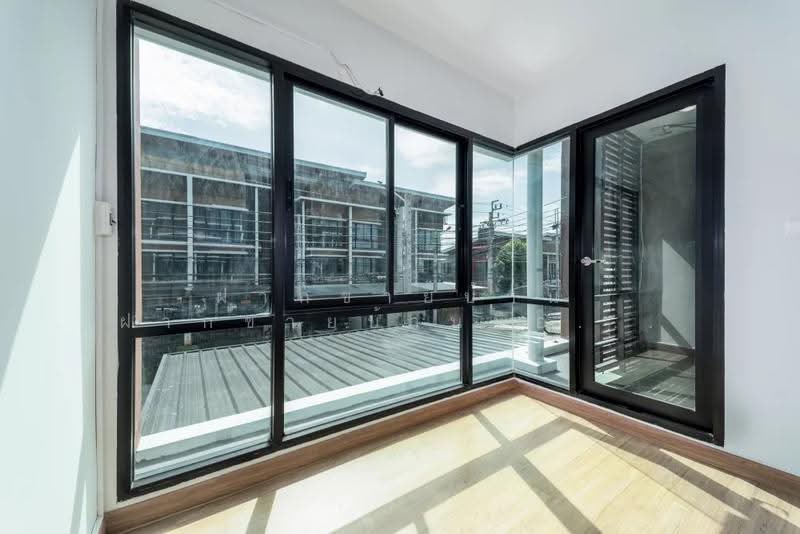 RNP Place Ramintra-Suwinthawong, Bangkok, Sam Wa Road, Bang Chun, Khlong Sam Wa, Bangkok, 4 Bedrooms, 195 sqm, Townhouse For Sale, by ฝากขายบ้าน ฝากขายบ้านมือสอง ฝากขายอสัง Realty HuB, 500639398 - DDproperty.com