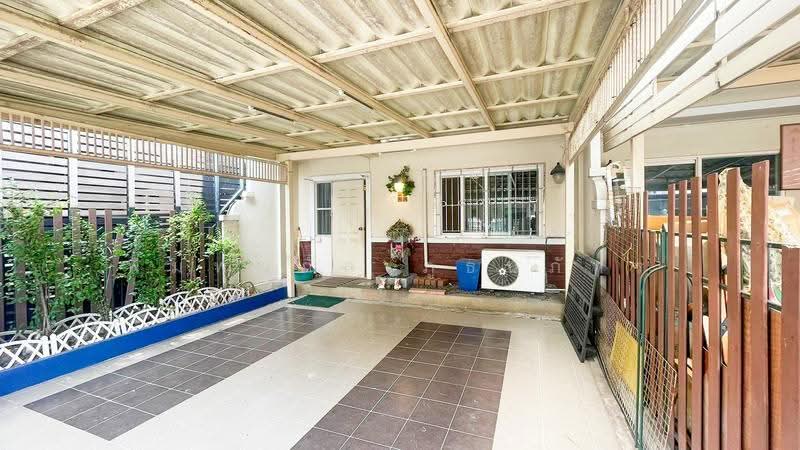 Renovated Townhouse: Supalai Ville Khlong 2, Pathum Thani, Pathum Thani, ถนนเลียบคลองสอง, Khlong Song, Khlong Luang, Pathum Thani, 3 Bedrooms, 88 sqm, Townhouse For Sale, by พิมพ์นภัส ภูธนภัทร, 500639413 - DDproperty.com