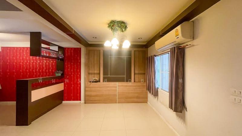 Renovated Townhouse: Supalai Ville Khlong 2, Pathum Thani, Pathum Thani, ถนนเลียบคลองสอง, Khlong Song, Khlong Luang, Pathum Thani, 3 Bedrooms, 88 sqm, Townhouse For Sale, by พิมพ์นภัส ภูธนภัทร, 500639413 - DDproperty.com