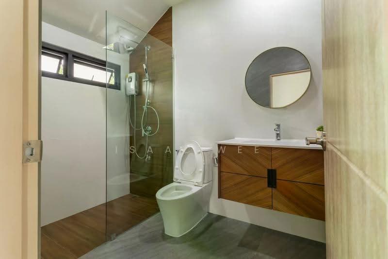 Luxury Fully Renovated House for Sale in Mae Hia| Near Airport & City Center, Chiang Mai, Hai Ya, Muang Chiang Mai, Chiang Mai, 7 Bedrooms, 400 sqm, Single Detached House For Rent, by ISAAC WEE, 500639446 - DDproperty.com