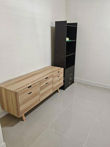 The Colors Leisure Bangna Km.8 : เดอะ คัลเลอร์ส เลชเชอร์ บางนา กม.8, สมุทรปราการ, ซอยเลียบทางพิเศษสายบางพลี-สุขสวัสดิ์, บางพลีใหญ่, บางพลี, สมุทรปราการ, 21 ตร.ม., ทาวน์เฮ้าส์ ให้เช่า, โดย Connex Property, 500639455 - DDproperty.com