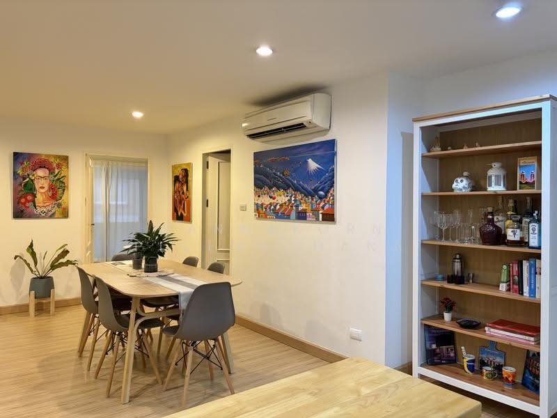 Tristan Sukhumvit 39, Bangkok, 23/1  Soi Sukhumvit 39, Sukhumvit Road, Khlong Tan Nua, Watthana, Bangkok, 2 Bedrooms, 100 sqm, Condo For Sale, by Wannakorn Pluengchana, 500639467 - DDproperty.com
