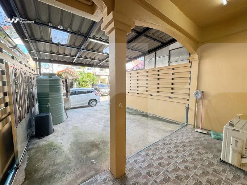 Rangsiya Village, Punnawithi Soi 22, Bangkok, Bang Chak, Phra Khanong, Bangkok, 2 Bedrooms, 150 sqm, Townhouse For Rent, by Ratchawan Huang, 500639485 - DDproperty.com