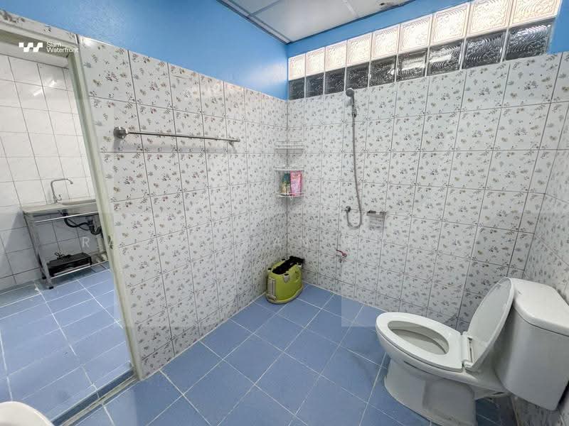 Rangsiya Village, Punnawithi Soi 22, Bangkok, Bang Chak, Phra Khanong, Bangkok, 2 Bedrooms, 150 sqm, Townhouse For Rent, by Ratchawan Huang, 500639485 - DDproperty.com