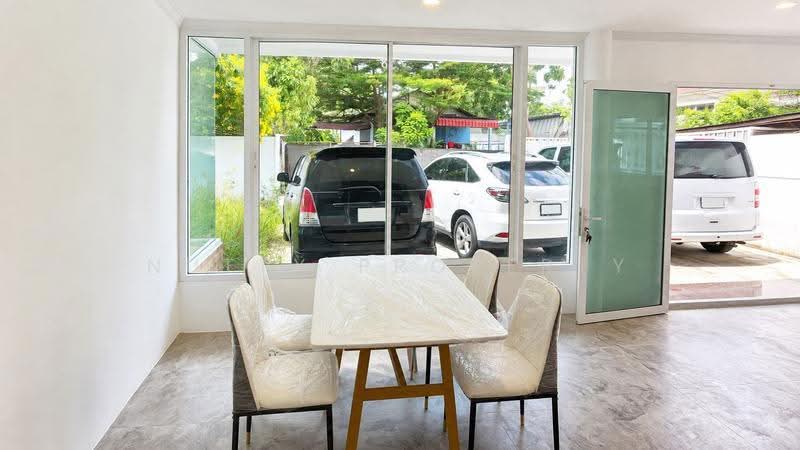 Detached house, Udom Suk 56, Bangkok, บางนา-ตราด, Bang Na Nuea, Bang Na, Bangkok, 4 Bedrooms, 300 sqm, Single Detached House For Sale, by Nutty Property, 500639498 - DDproperty.com