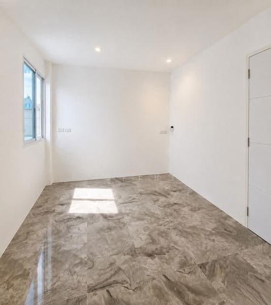 Detached house, Udom Suk 56, Bangkok, บางนา-ตราด, Bang Na Nuea, Bang Na, Bangkok, 4 Bedrooms, 300 sqm, Single Detached House For Sale, by Nutty Property, 500639498 - DDproperty.com