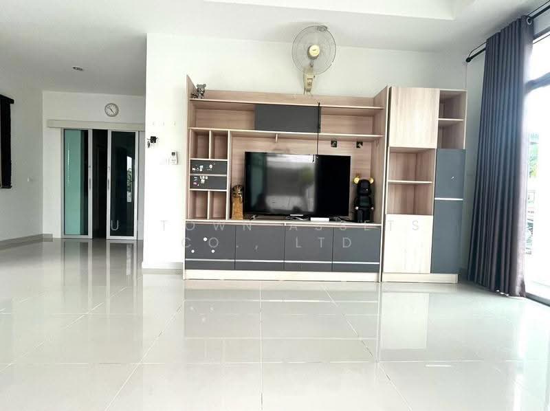 Villa Nova Teparak, Samut Prakan, Tamru-Bang Phli Road, Bangphli Yai, Bang Plee, Samut Prakan, 3 Bedrooms, 139 sqm, Single Detached House For Rent, by Uptown Assets Co., Ltd, 500639536 - DDproperty.com