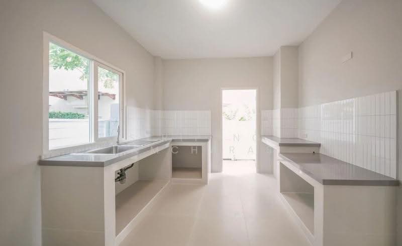 TARA Ratchaphruek-Pinklao, Nonthaburi, Plai Bang Road, Mahasawat, Bang Kruai, Nonthaburi, 3 Bedrooms, 237 sqm, Single Detached House For Sale, by Siripong Iamcharas, 500639544 - DDproperty.com