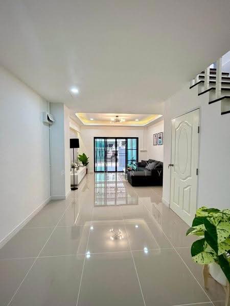Moobaan Nisa : หมู่บ้าน นิสา, กรุงเทพ, หนองแขม, กรุงเทพ, 21 ตร.ม., ทาวน์เฮ้าส์ ขาย, โดย Connex Property, 500639548 - DDproperty.com