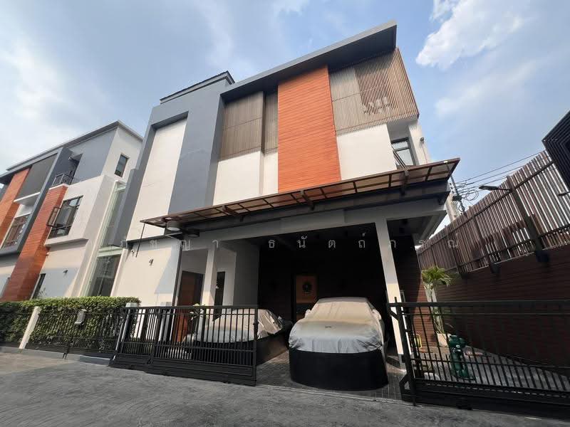 สุขุมวิท 39, กรุงเทพ, พระโขนงเหนือ, วัฒนา, กรุงเทพ, 860 ตร.ม., บ้านเดี่ยว ขาย, โดย ปภัชญา ธนัตถ์ภรณ์, 500639589 - DDproperty.com
