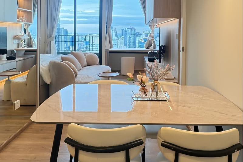 Noble Form Thonglor, Bangkok, Sukhumvit 55, Khlong Tan Nua, Watthana, Bangkok, 1 Bedroom, 33 sqm, Condo For Rent, by ดนิตา จุมพลา, 500639598 - DDproperty.com