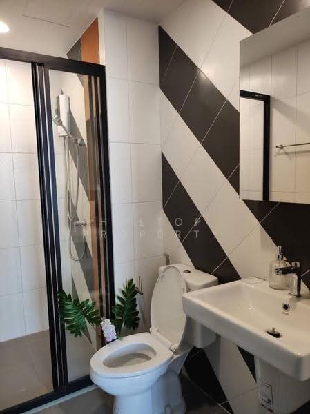 The Base Saphanmai, Bangkok, Paholayothin Road, Anusaowari, Bang Khen, Bangkok, 1 Bedroom, 30 sqm, Condo For Rent, by Holtop Property, 500639601 - DDproperty.com