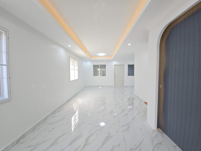 Pruksa Ville 46/1 Rangsit-Klong 3, Pathum Thani, Rangsit-Khlong 3 Road, Khlong Sam, Khlong Luang, Pathum Thani, 4 Bedrooms, 119 sqm, Townhouse For Sale, by พิมพ์นภัส ภูธนภัทร, 500639638 - DDproperty.com