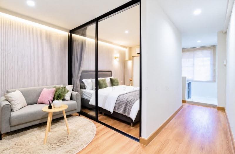 Pattanakarn Life Complex, Bangkok, Pattanakarn Road, Suan Luang, Bangkok, 1 Bedroom, 25 sqm, Condo For Sale, by Connex Property, 500639675 - DDproperty.com