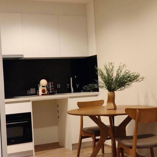 Noble Form Thonglor, Bangkok, Sukhumvit 55, Khlong Tan Nua, Watthana, Bangkok, 1 Bedroom, 32 sqm, Condo For Rent, by Forty-Six Real Estate Group, 500639744 - DDproperty.com