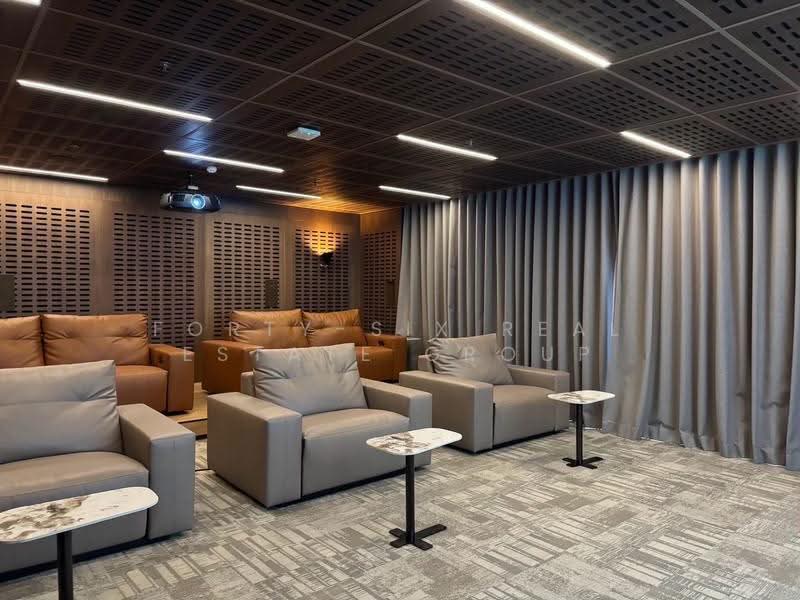 Noble Form Thonglor, Bangkok, Sukhumvit 55, Khlong Tan Nua, Watthana, Bangkok, 1 Bedroom, 32 sqm, Condo For Rent, by Forty-Six Real Estate Group, 500639744 - DDproperty.com