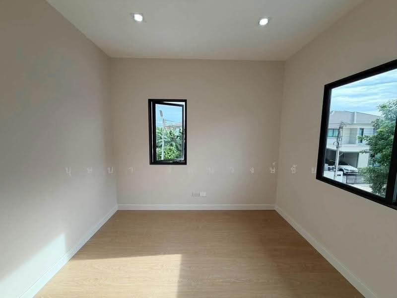 Saransiri Tiwanon Chaengwattana, Pathum Thani, Ban Mai, Muang Pathum Thani, Pathum Thani, 3 Bedrooms, 180 sqm, Single Detached House For Sale, by บุษบา รัตนวงษ์ชัย, 500639790 - DDproperty.com