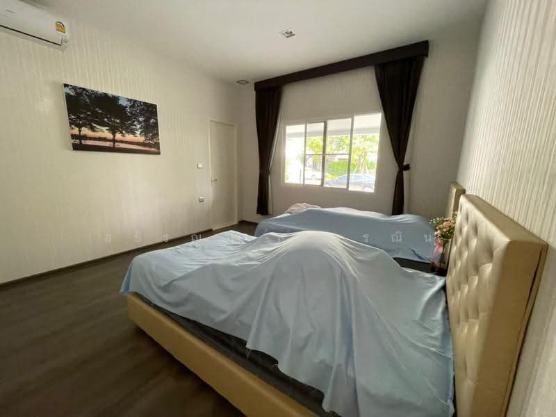 Mantana Lake Watcharapol, Bangkok, Sukhaphiban 5 Road, O-Ngoen, Sai Mai, Bangkok, 4 Bedrooms, 300 sqm, Single Detached House For Rent, by Ashiraya Suwannin, 500639813 - DDproperty.com