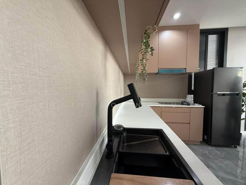 Sage Thonglor, Bangkok, Soi Thonglor 11, Sukhumvit 55 Road, Khlongtoei Nua, Watthana, Bangkok, 3 Bedrooms, 362 sqm, Townhouse For Rent, by Thiti Boonchurn, 500639838 - DDproperty.com