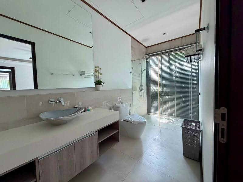 The Lake House, Phuket, 4 Soi Mittraphap, Choeng Thale, Thalang, Phuket, 4 Bedrooms, 300 sqm, Single Detached House For Rent, by Sorranat Tassananusorn, 500639839 - DDproperty.com