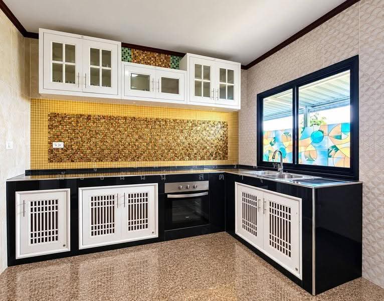 POOL VILLA 3 ชั้น หลังนี้สวยน่าดูมากค่ะ, Chon Buri (Pattaya), Bang Lamung, Bang Lamung (Pattaya), Chon Buri (Pattaya), 6 Bedrooms, 472 sqm, Villa For Sale, by ลูกปลามิตรแท้ ณัชชนันน์ สตารุ่ง ( เก๋ ), 500639852 - DDproperty.com