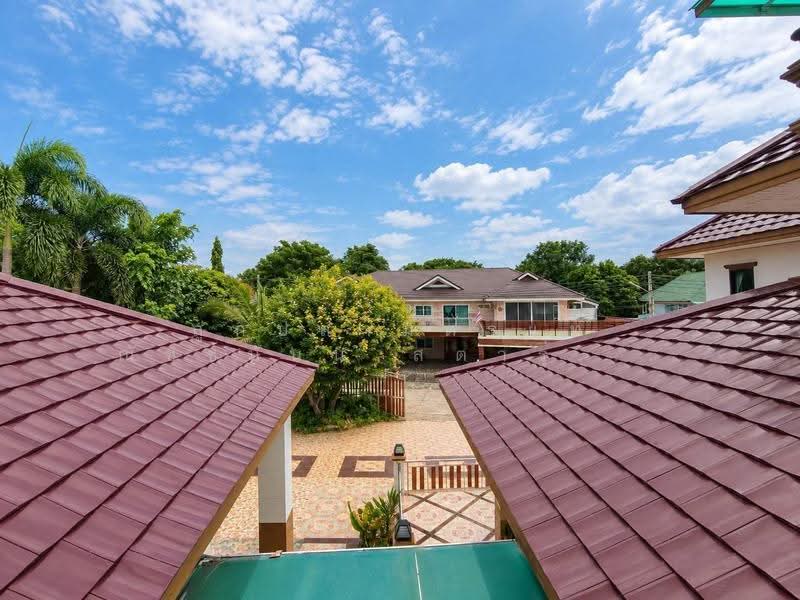 POOL VILLA 3 ชั้น หลังนี้สวยน่าดูมากค่ะ, Chon Buri (Pattaya), Bang Lamung, Bang Lamung (Pattaya), Chon Buri (Pattaya), 6 Bedrooms, 472 sqm, Villa For Sale, by ลูกปลามิตรแท้ ณัชชนันน์ สตารุ่ง ( เก๋ ), 500639852 - DDproperty.com