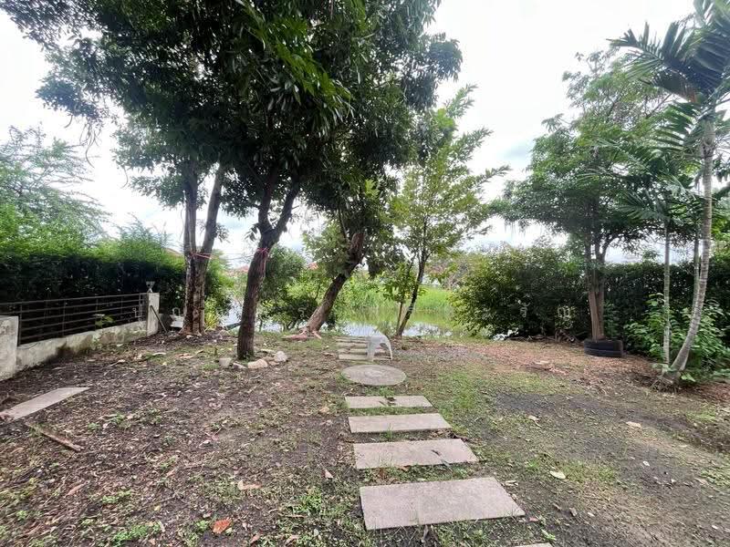 บ้านเดี่ยวหมู่บ้านเลคการ์เด้น ลากูน่า, Chachoengsao, Khlong Luang Phaeng, Muang Chachoengsao, Chachoengsao, 3 Bedrooms, 300 sqm, Single Detached House For Sale, by ปุณญพร ศรีหะรัญ, 500639865 - DDproperty.com