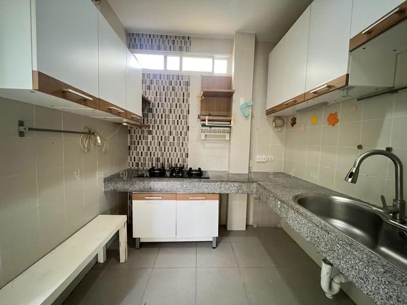 บ้านเดี่ยวหมู่บ้านเลคการ์เด้น ลากูน่า, Chachoengsao, Khlong Luang Phaeng, Muang Chachoengsao, Chachoengsao, 3 Bedrooms, 300 sqm, Single Detached House For Sale, by ปุณญพร ศรีหะรัญ, 500639865 - DDproperty.com