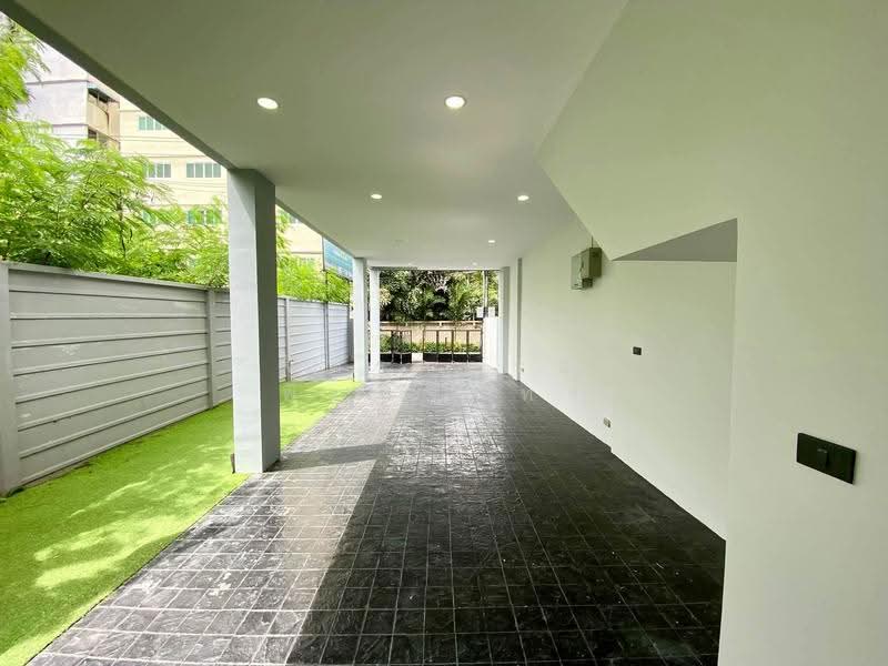 Punnawithi, Bangkok, สุขุมวิท101/1, Bang Chak, Phra Khanong, Bangkok, 3 Bedrooms, 237 sqm, Townhouse For Rent, by จิตราภรณ์ พิมพ์จันทร์, 500639872 - DDproperty.com