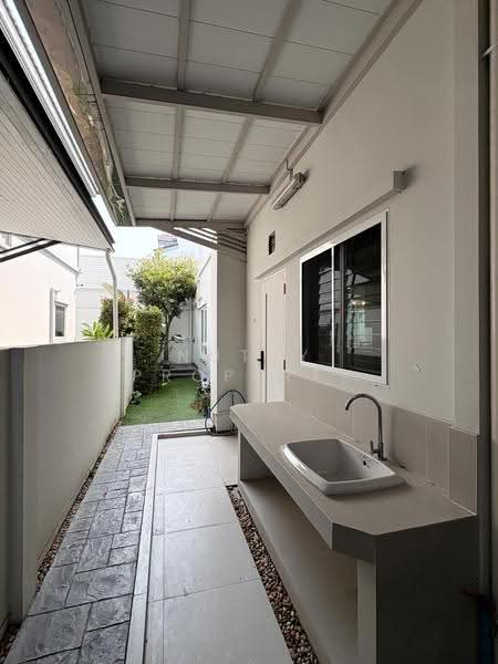 Mantana Bangna-Wongwaen, Bangkok, Soi Ramkhamhaeng 2, Dok Mai, Prawet, Bangkok, 4 Bedrooms, 257 sqm, Single Detached House For Rent, by Nutty Property, 500639881 - DDproperty.com