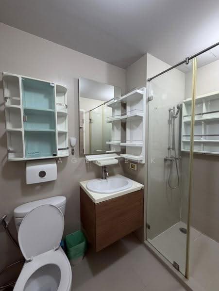 HIVE Taksin, Bangkok, 18 1 Soi, Khlong Ton Sai, Khlong San, Bangkok, 2 Bedrooms, 67 sqm, Condo For Sale, by Agentbkk, 500639900 - DDproperty.com
