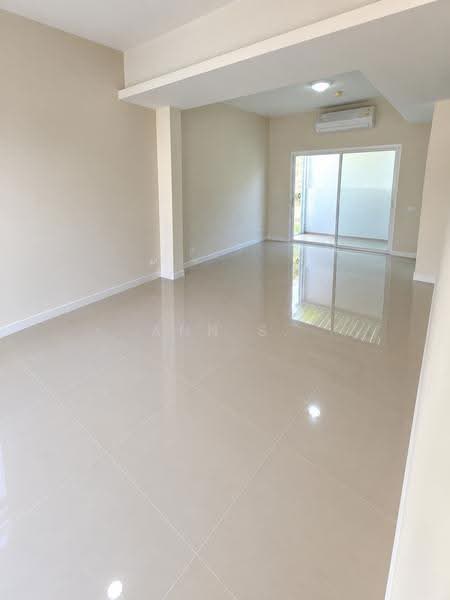 Villaggio Srinakarin-Bangna : วิลลาจจิโอ ศรีนครินทร์-บางนา, สมุทรปราการ, ถนนบัวนครินทร์, บางแก้ว, บางพลี, สมุทรปราการ, 89 ตร.ม., ทาวน์เฮ้าส์ ขาย, โดย Ann S., 500639908 - DDproperty.com