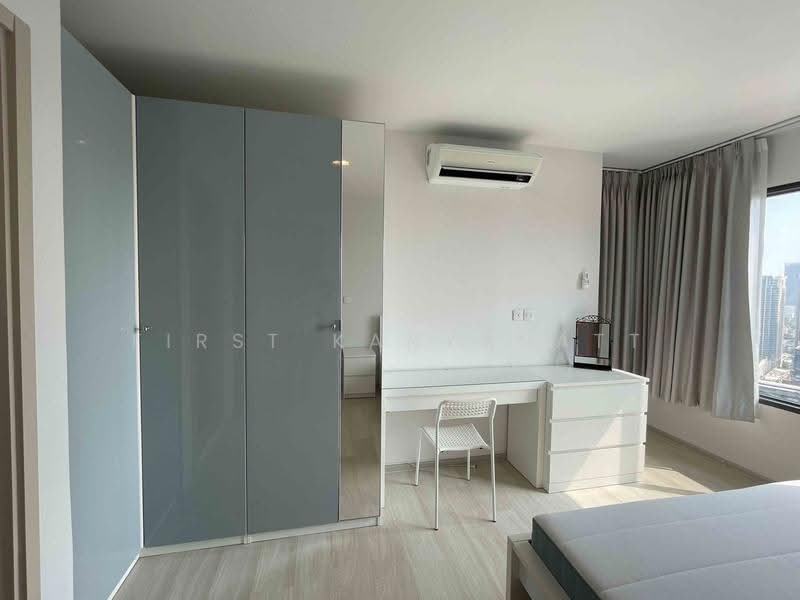 Life One Wireless, Bangkok, 1 Wireless Road, Lumphini, Pathum Wan, Bangkok, 2 Bedrooms, 63 sqm, Condo For Rent, by First Kanyanatt, 500639932 - DDproperty.com