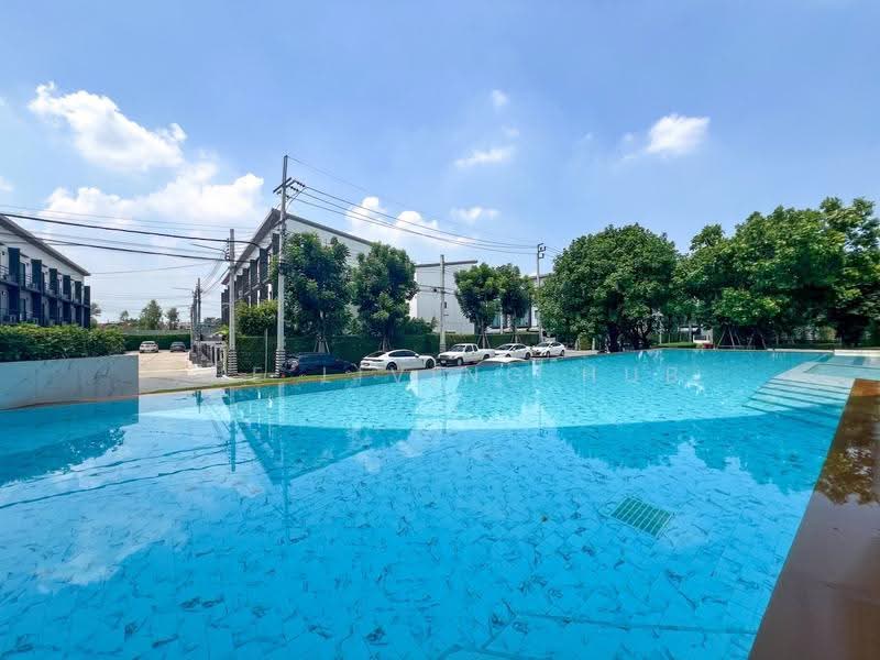 Baan Klang Muang Ratchaphruek - Rattanathibet, Nonthaburi, Soi Yothathikan, Nonthaburi 2023, Bang Rak Yai, Bang Bua Thong, Nonthaburi, 3 Bedrooms, 145 sqm, Townhouse For Sale, by THE LIVING HUB, 500639956 - DDproperty.com