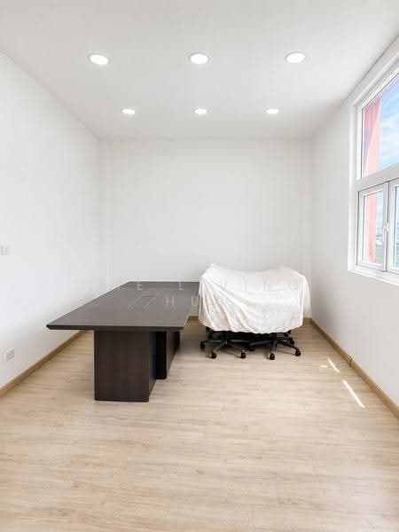 เดอะแฮปปี้เนส ทาวน์โฮม, Nonthaburi, Bang Rak Pattana, Bang Bua Thong, Nonthaburi, 4 Bedrooms, 154 sqm, Townhouse For Sale, by THE LIVING HUB, 500639960 - DDproperty.com