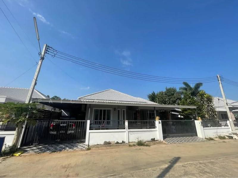 3 BR house, Prachuap Khiri Khan, Khao Noi, Pran Buri, Prachuap Khiri Khan, 3 Bedrooms, 135 sqm, Single Detached House For Sale, by Patchara Srisak, 500640335 - DDproperty.com