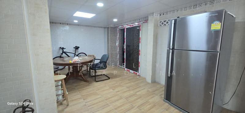 Single house, Bangkok, สุขุมวิท 101/1, Bang Chak, Phra Khanong, Bangkok, 5 Bedrooms, 200 sqm, Single Detached House For Rent, by Praeploy Rattanapornnapapatch, 500640425 - DDproperty.com