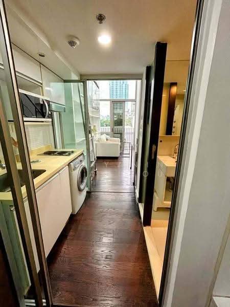 IDEO Morph 38, Bangkok, 88 Sukhumvit Road, Phra Kanong, Khlong Toei, Bangkok, 1 Bedroom, 34 sqm, Condo For Sale, by Chayanin Khanijou, 500640478 - DDproperty.com