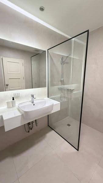 Noble Lite, Bangkok, 46 Soi Aree 1, Phaholyothin Road, Samsen Nai, Phaya Thai, Bangkok, 1 Bedroom, 48 sqm, Condo For Rent, by Kittinee Chuaichat, 500640501 - DDproperty.com
