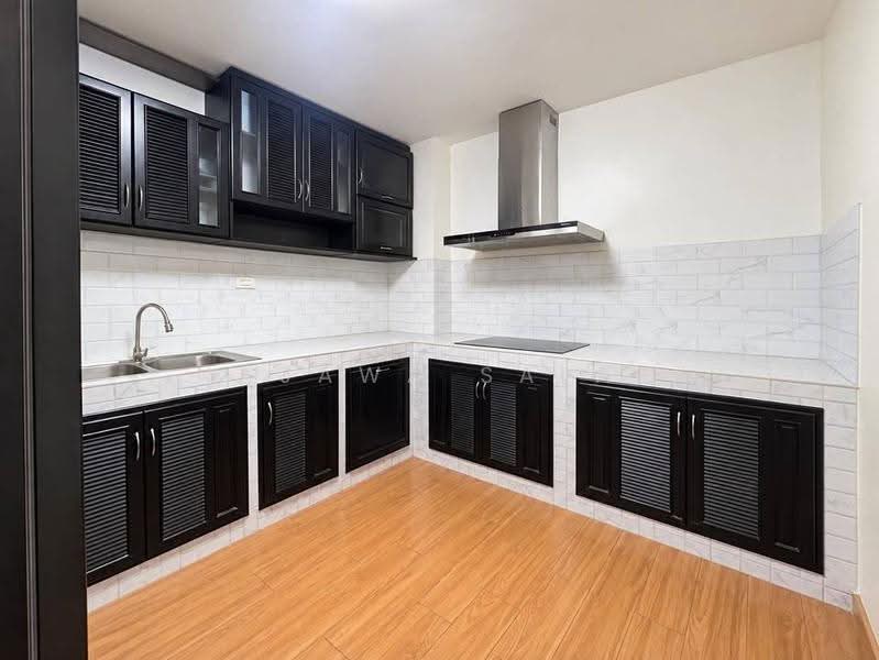 The Parkland Bangna, Bangkok, Soi Bangna-Trat 37 Bangna-Trat Road, Bang Na, Bangkok, 2 Bedrooms, 74 sqm, Condo For Sale, by Najawa Salae, 500640512 - DDproperty.com