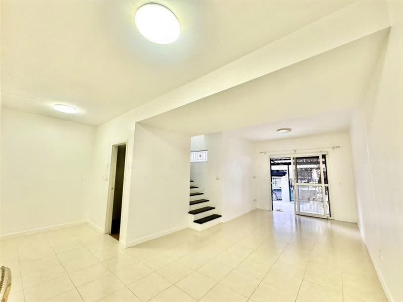 Baan Pruksa 61 Phetkasem 63, Bangkok, Petchkasem Road, Bang Kae Nua, Bang Khae, Bangkok, 3 Bedrooms, 100 sqm, Townhouse For Sale, by คุณ ณัฐปกิจฏ์ อบเชย (กัปตัน), 500640517 - DDproperty.com