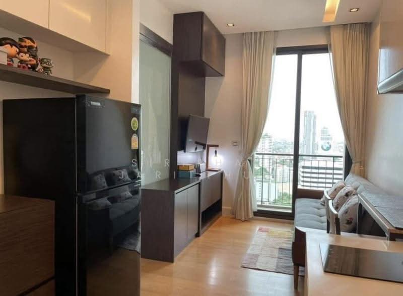 Equinox Phahol Vibha, Bangkok, 345 Paholyothin Road, Jom Phon, Chatuchak, Bangkok, 1 Bedroom, 31 sqm, Condo For Rent, by Siriphat Jaritthum, 500640573 - DDproperty.com