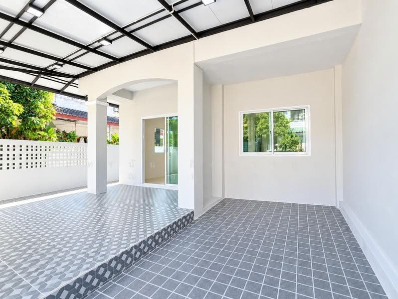 Arunwan 1 : Saimai 69, Bangkok, Sai Mai, Bangkok, 3 Bedrooms, 98 sqm, Townhouse For Sale, by ภัทรนัน อิศรางกูร ณ อยุธยา, 500640601 - DDproperty.com