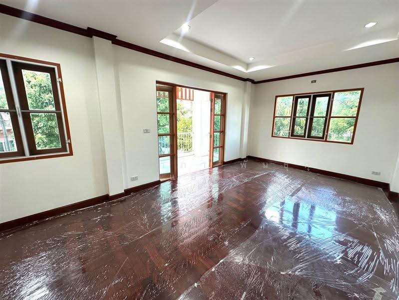 Vararom Lakeview, Samut Prakan, Bang Phli-Tamru Road, Bangphli Yai, Bang Plee, Samut Prakan, 3 Bedrooms, 260 sqm, Single Detached House For Sale, by คุณ จิดาภา พันธุกุล (แอม), 500640605 - DDproperty.com