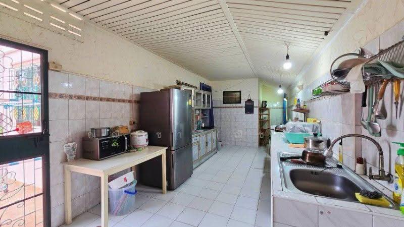 บ้านแฝด (เนื้อที่บ้านเดี่ยว) รวิพร เพลส หลังริม เนินพลับหวาน ทำเลดี สำหรับอยู่อาศัย หรือซื้อลงทุนรีโ, ชลบุรี, เนินพลับหวาน, หนองปรือ, บางละมุง, ชลบุรี, 120 ตร.ม., บ้านแฝด ขาย, โดย คุณณิชชา (ณิชชา), 500640636 - DDproperty.com