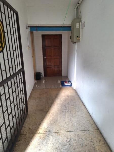 อาคารพาณิชย์ท้ายบ้าน สมุทรปราการ, Samut Prakan, Tai Ban, Muang Samut Prakarn, Samut Prakan, , 100 sqm, Shophouse For Sale, by The Best Property เล็ก, 500640692 - DDproperty.com