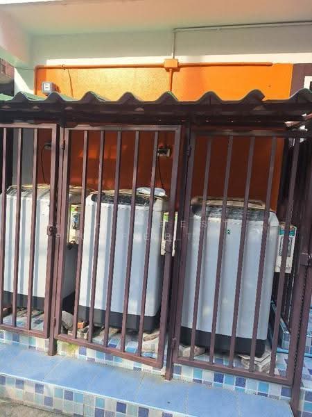 อาคารพาณิชย์ท้ายบ้าน สมุทรปราการ, Samut Prakan, Tai Ban, Muang Samut Prakarn, Samut Prakan, , 100 sqm, Shophouse For Sale, by The Best Property เล็ก, 500640692 - DDproperty.com