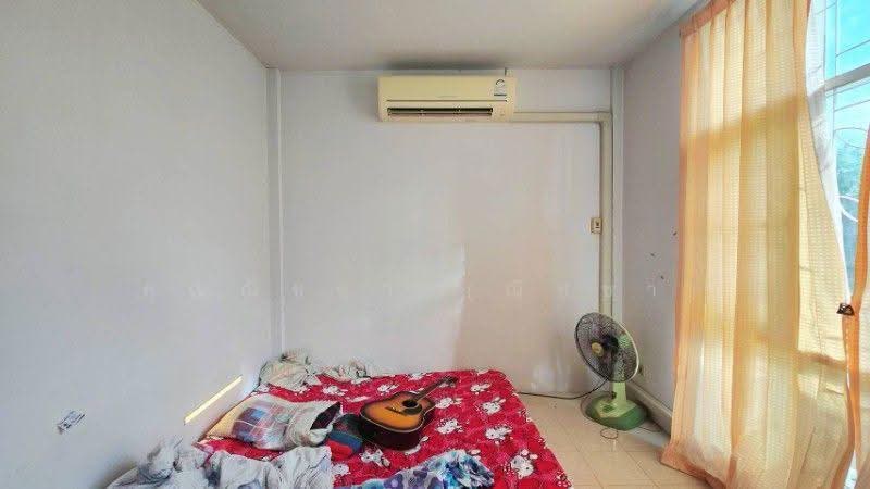 Maneekaew Green House : หมู่บ้านมณีแก้ว กรีนเฮ้าส์, ชลบุรี, ข้าวหลาม, ห้วยกะปิ, เมืองชลบุรี, ชลบุรี, 150 ตร.ม., บ้านแฝด ขาย, โดย คุณณิชชา (ณิชชา), 500640695 - DDproperty.com
