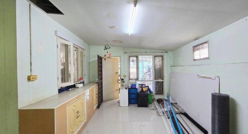 Maneekaew Green House : หมู่บ้านมณีแก้ว กรีนเฮ้าส์, ชลบุรี, ข้าวหลาม, ห้วยกะปิ, เมืองชลบุรี, ชลบุรี, 150 ตร.ม., บ้านแฝด ขาย, โดย คุณณิชชา (ณิชชา), 500640695 - DDproperty.com